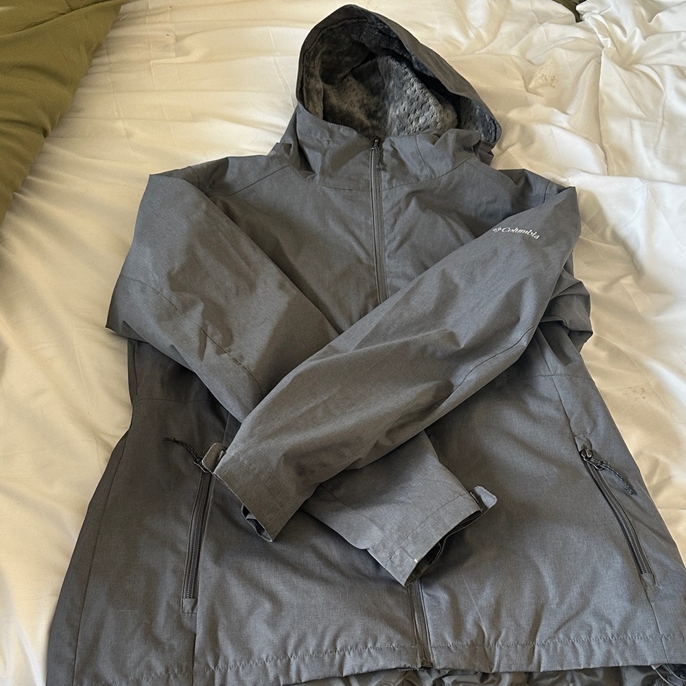 Columbia Women’s Charcoal Lined Hooded Ski Snow Rain Coat